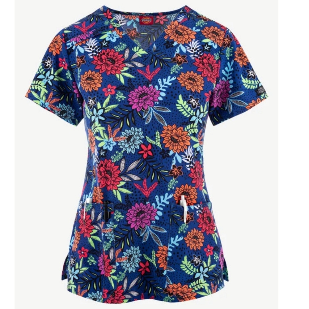 Dickies Women's Scrub Top - Size M